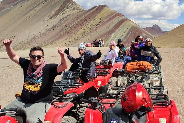 Cuatrimotos Montaña Colores Vinicunca Dia inteiro