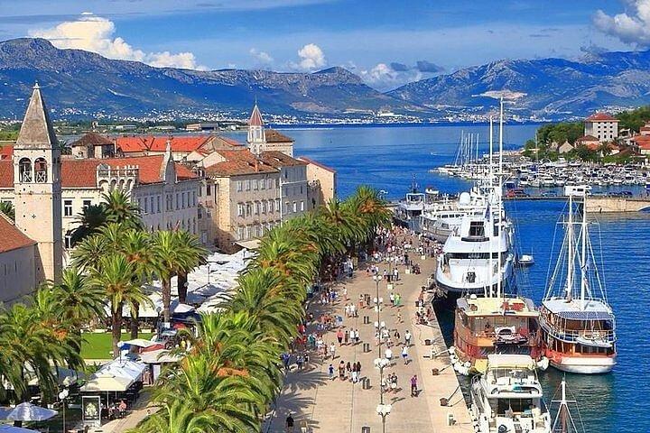 Três Paradas: Krka Waterfalls, Klis & Trogir — Privadamente.