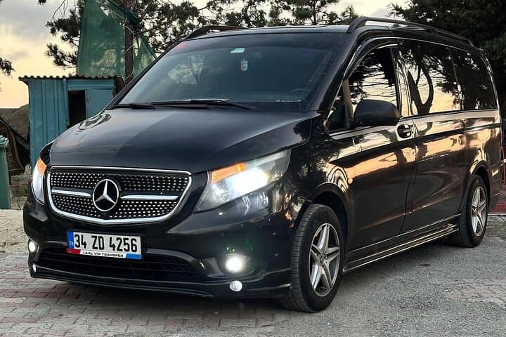 Izmir (ADB) Airport Private Arrival Transfer to Kusadasi