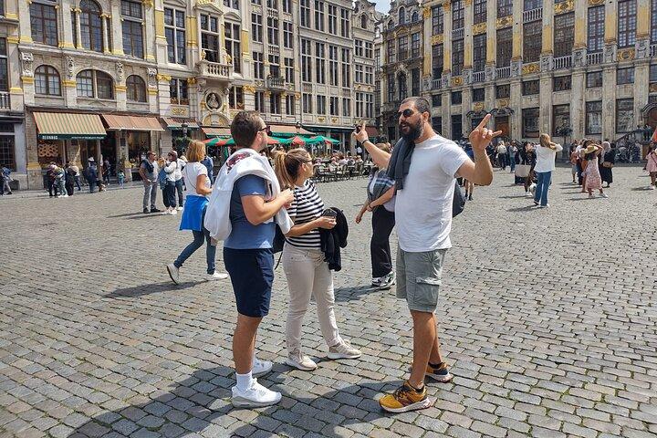 Navegue por Bruxelas e descubra cerveja e chocolate