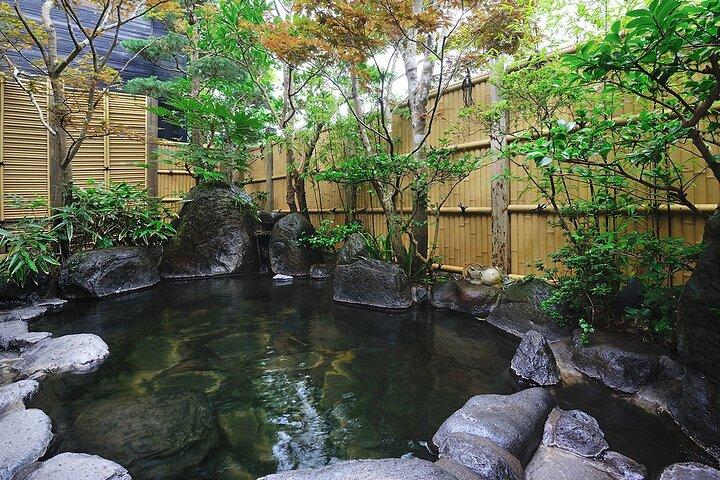 Public Temple and Shrine Bus Tour from Fukuoka