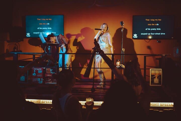 Barcelona Nightlife Tour With Karaoke, Beach bars & VIP Club
