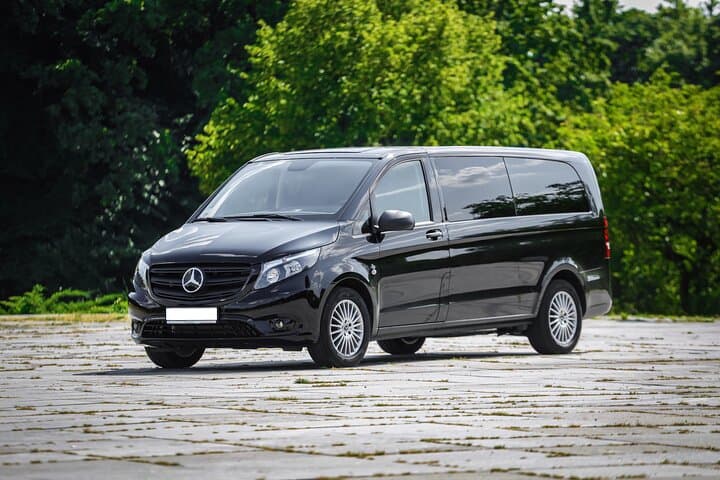 Private Transfer:Athens City to Piraeus Cruise Port
