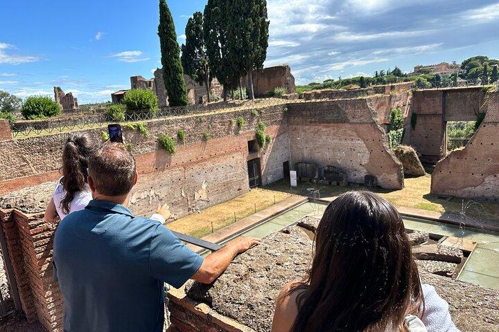 VIP Colosseum Tour with Ancient Rome Forums and Emperors' Palace