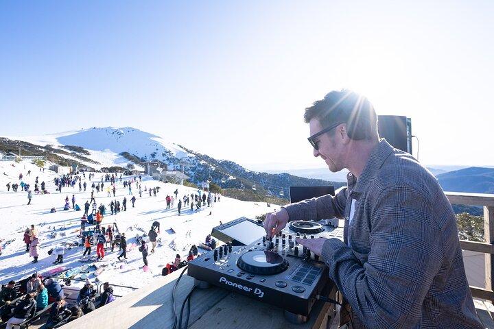 Hoteller i nærheden af Melbourne Mt Buller Enchanting Winter Day Tour
