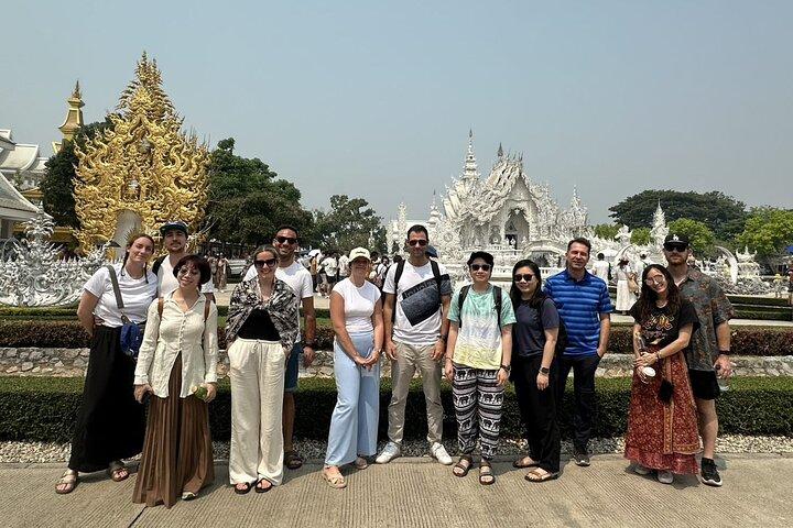 Au départ de Chiang Mai : Excursion d'une journée à Chiang Rai White Blue Red Temples
