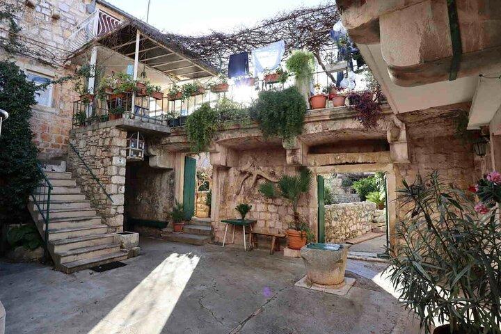 Heldagstur till Hvar – vin, lavendel, lunch och gömda byar