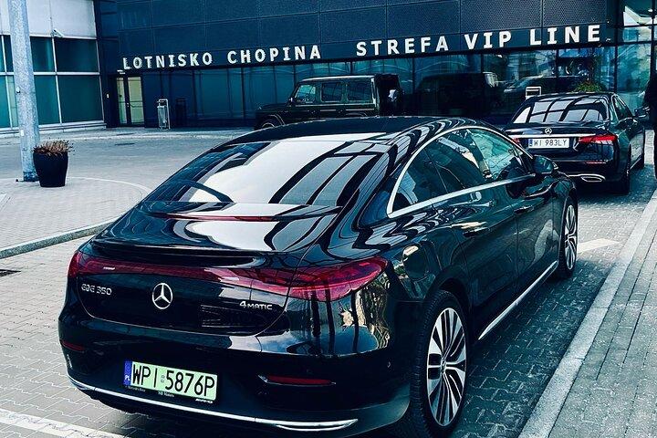 Privater Transfer vom Flughafen Warschau Chopin
