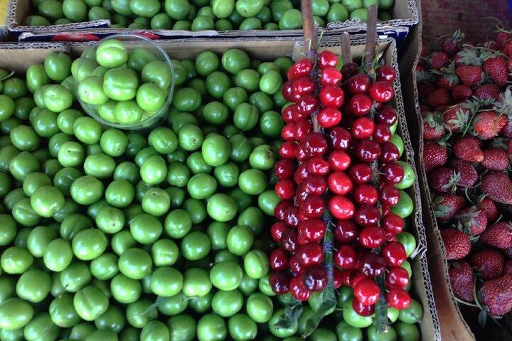Kulinarisk eventyr gennem Tbilisis Deserters Bazaar