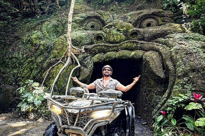 Gorilla Adventures: Ubud Off-Road ATV & Rafting de Água Branca