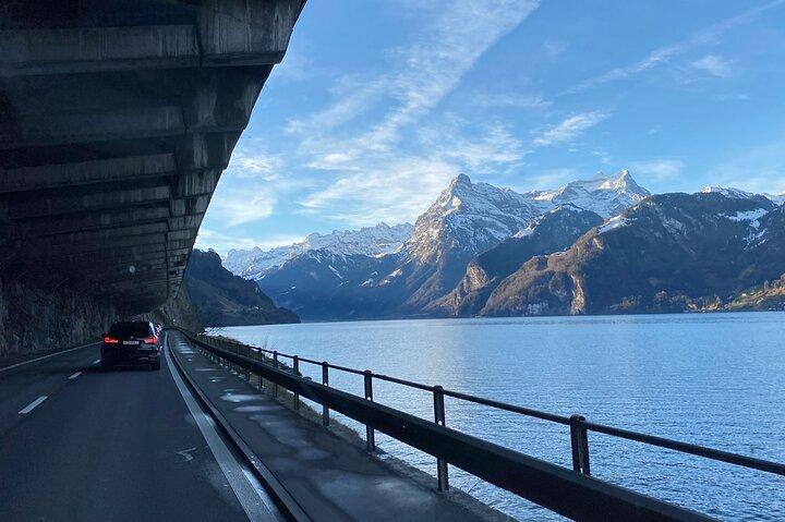 1 dag Swiss Lake Route och Berner Highlands Drive