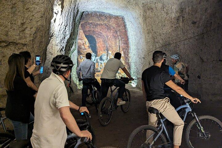 Rome: Appia Antica E-Bike tour with Rome's Underground Labyrinth