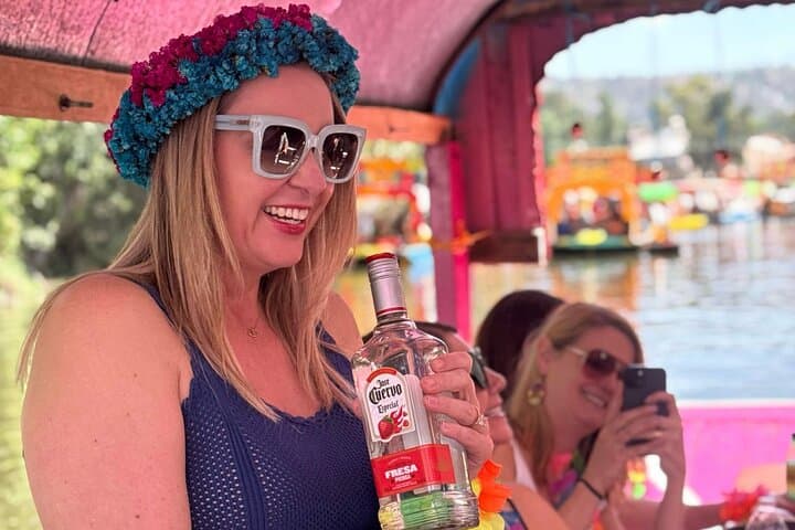 Tequila Tasting (unlimited) and Cultural Party in Xochimilco