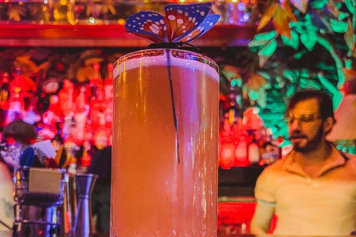 グアダラハラメキシコの木曜ナイトバークロール