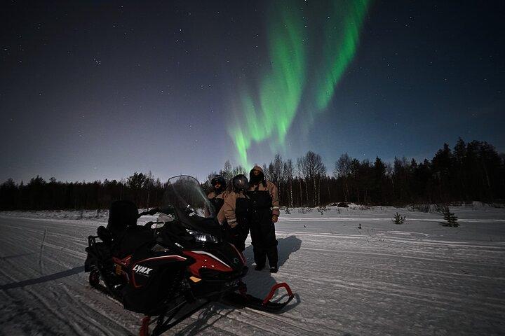 Private Schneemobilfahrt in Rovaniemi