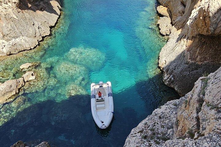 Baunei Coast Boat Tour from Arbatax – Small Group & Swim in Caves