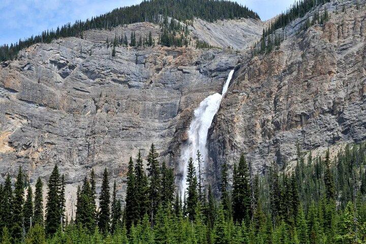 Excursão privada Lake Louise, Moraine Lake, Emerald & Takkakaw Falls