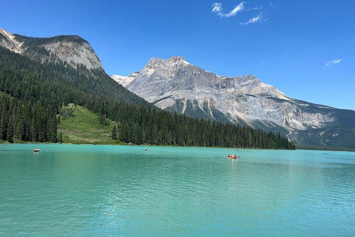 Excursão privada Lake Louise, Moraine Lake, Emerald & Takkakaw Falls