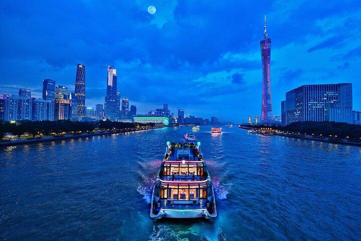 Guangzhou Pearl River Night Cruise e Canton Tower Tour Privado