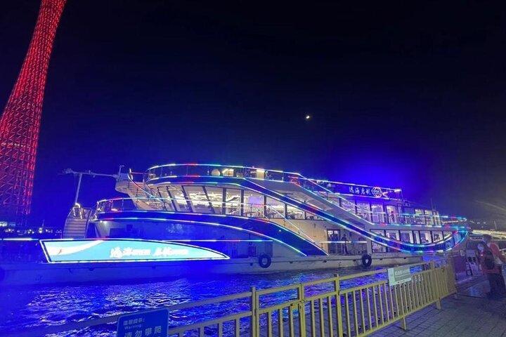 Guangzhou Pearl River Night Cruise e Canton Tower Tour Privado