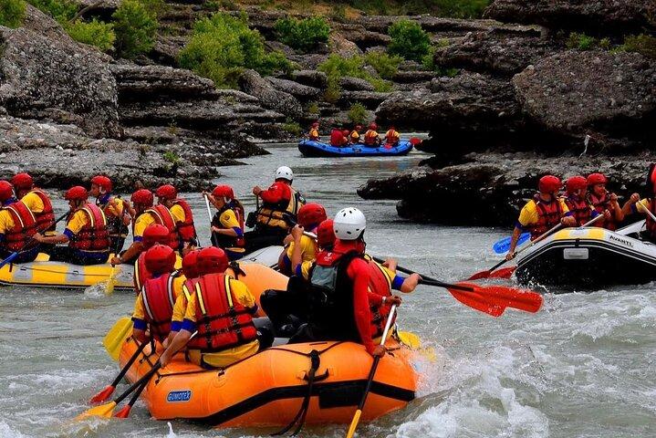 Visite privée : Permis et Rafting à Vjosa River