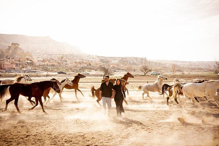 Cappadoce Running Horses Photoshoot avec Instagram Reels