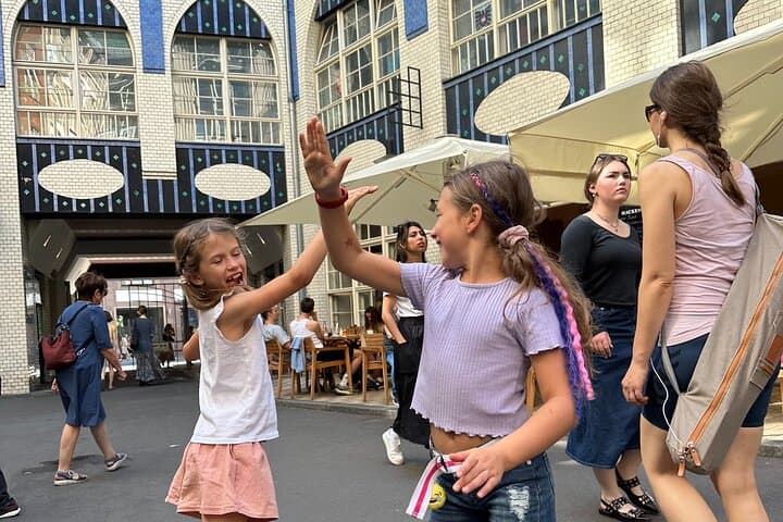 Berlin Self-Guided City Exploration Game for Family with Kids 5-9