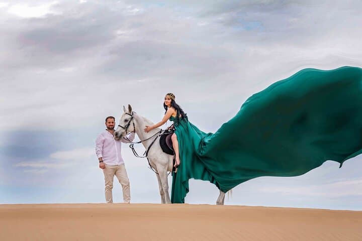 Flying Dress Photoshoot Dubai Solo, Couple and Group 3Hours