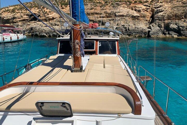 Malta 3 Bay Cruise nach Selmun Bay Blue Lagoon und Gozo