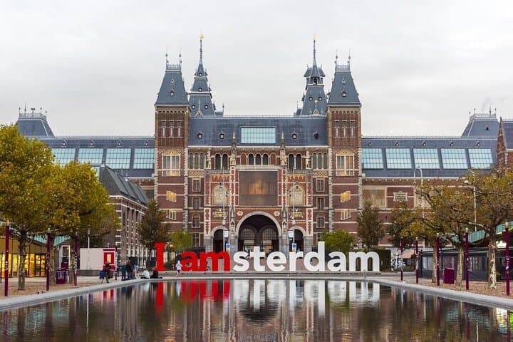 Full Day Private Chauffeur Service in Amsterdam with Driver