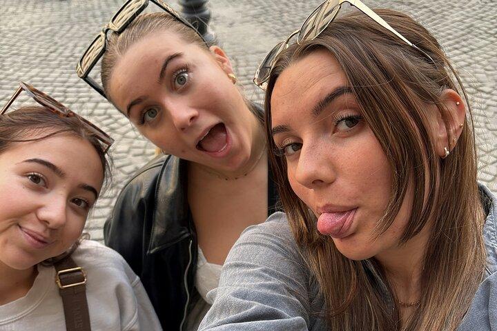 Bucarest Old Town Treasure Hunt : Tour a pie y juego
