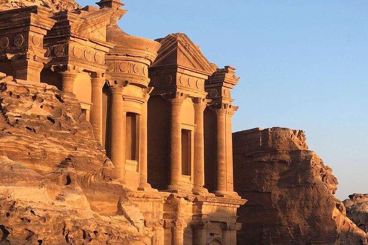 Petra & Wadi Mujeb Tour de um dia privado