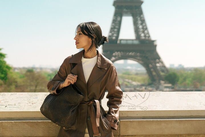 Paris: Eiffel Tower Cinematic Photoshoot