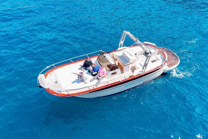 Sorrento: Exclusieve Capri privéboottocht & Blue Grotto