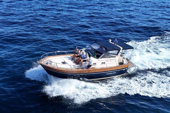 Sorrento: Exclusieve Capri privéboottocht & Blue Grotto