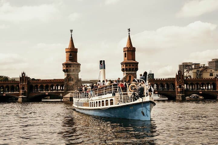 Old Berlin Beer Evening Sunset Cruise on Steamship