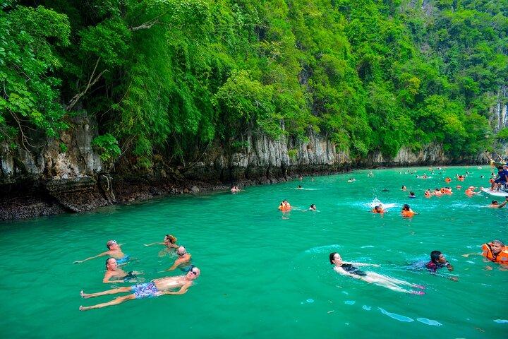 Phi Phi Maya Bay e Bamboo Island em barco de velocidade de Phuket