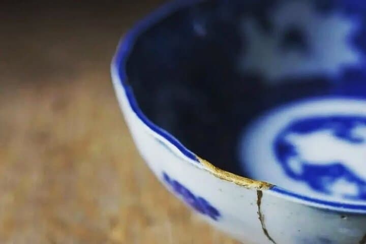 Kintsugi Workshop: Beauty in Brokenness