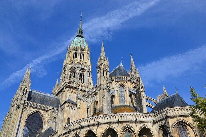 Excursão a pé privada de Bayeux com um Guia local