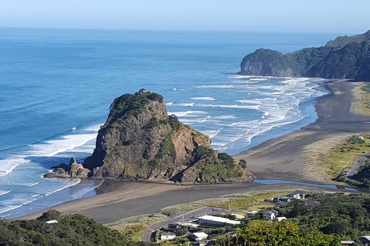 Explore BLACK SAND PIHA BEACH, and Water Falls in West Auckland