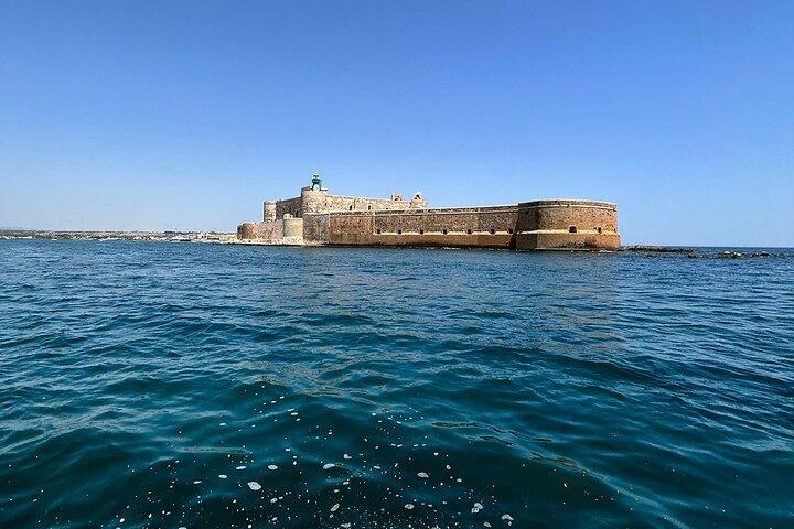 Barcos Sicília Marzamemi: Cavernas de Syracuse - Mergulho com snorkel e aperitivo