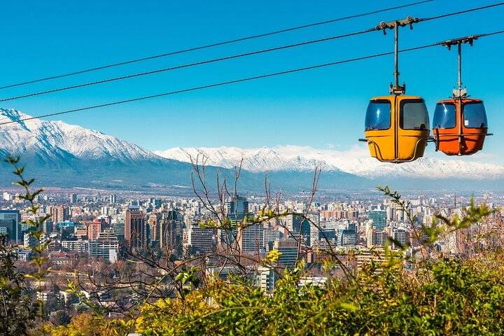 San Cristóbal, Santiago