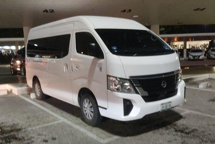 Transporte redondo Aeropuerto Cancún a Hotel Cancún hasta 8