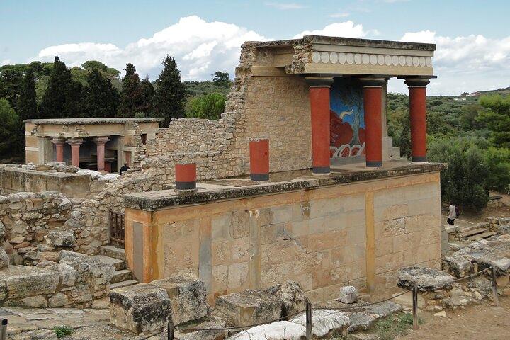 Lassithi Plateau & Knossos Palace! Tour from Heraklion