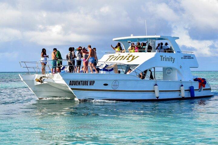 Exklusives Hip Hop Partyboot mit Open Bar Punta Cana