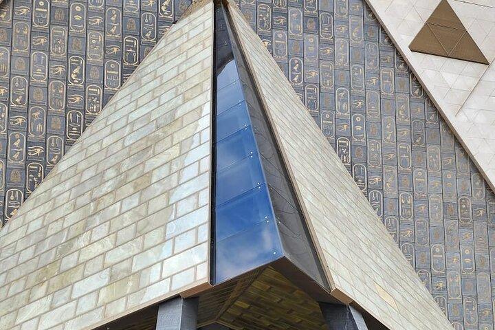 Excursão às Pirâmides de Gizé, Esfinge e GEM Grand Egyptian Museum