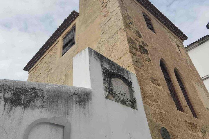Selvguidet tur af fado traditioner i Coimbra