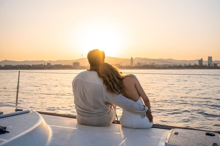 Sunset sailing in Barcelona with wine and tapa