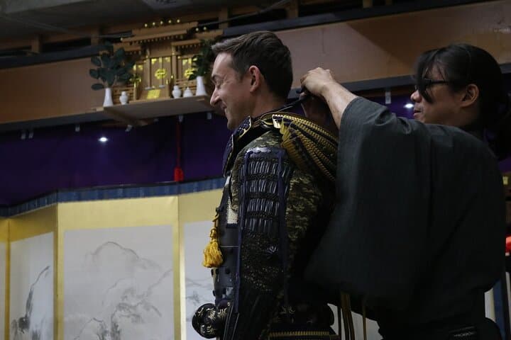 To war, let's go to battle!Samurai Sword cutting & Armor shooting
