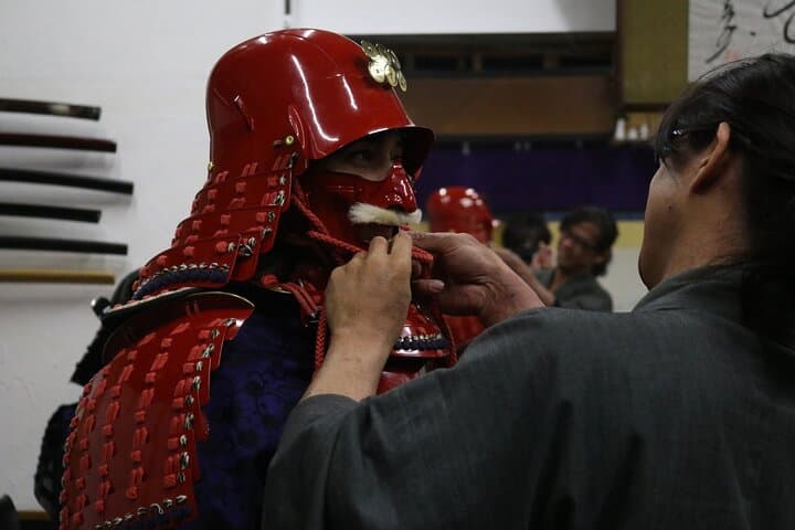 To war, let's go to battle!Samurai Sword cutting & Armor shooting